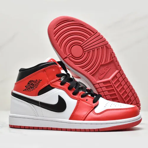 Air Jordan 1 Mid Chicago White Toe