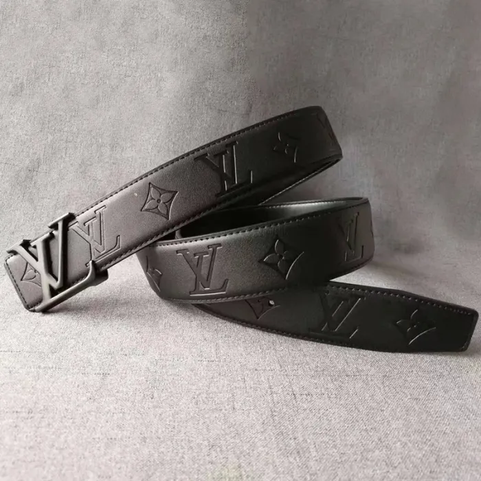 Louis Vuitton — Belts