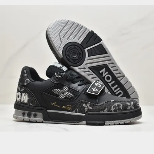LV Trainer Black / Grey Monogram