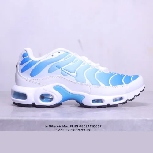 Nike TN — Shoes