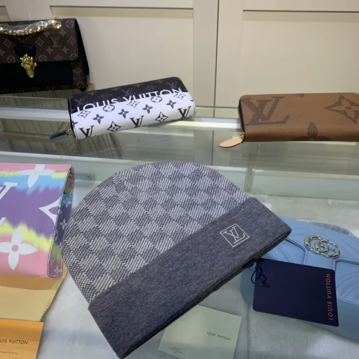 Louis Vuitton — Hats