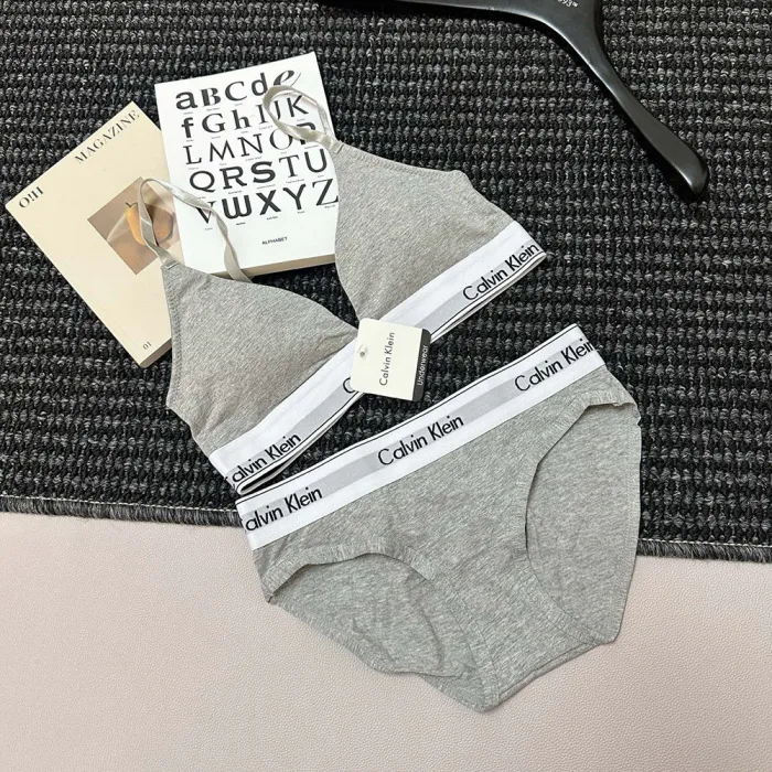 Calvin Klein — Intimo Donna