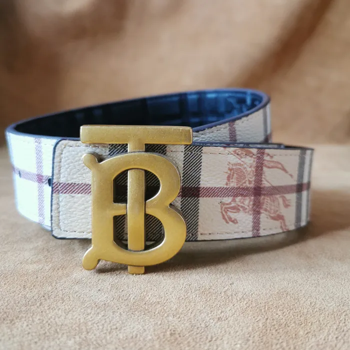 Burberry — Belts