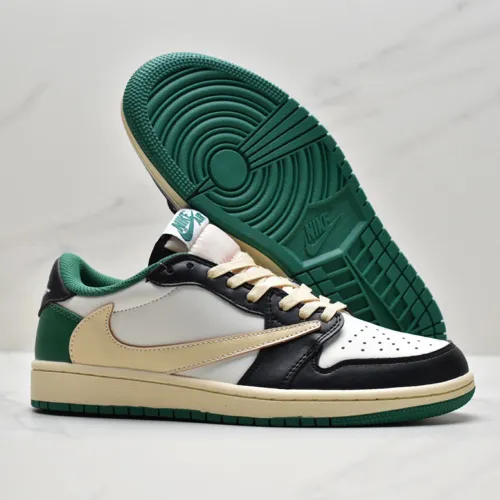 Jordan 1 Low x Travis Scott Sail / Pine Green
