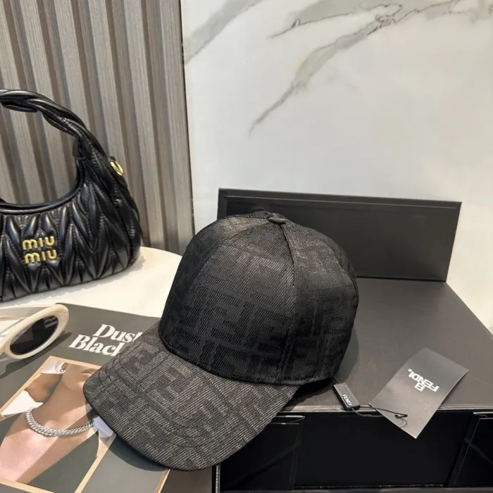 Fendi — Hats