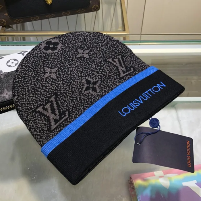 Louis Vuitton — Hats